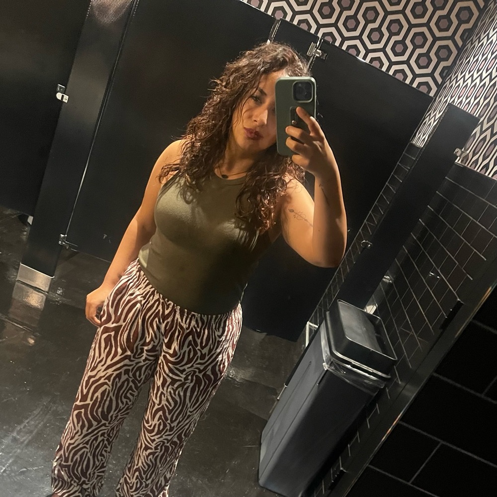 Meet your Posher, Jessica